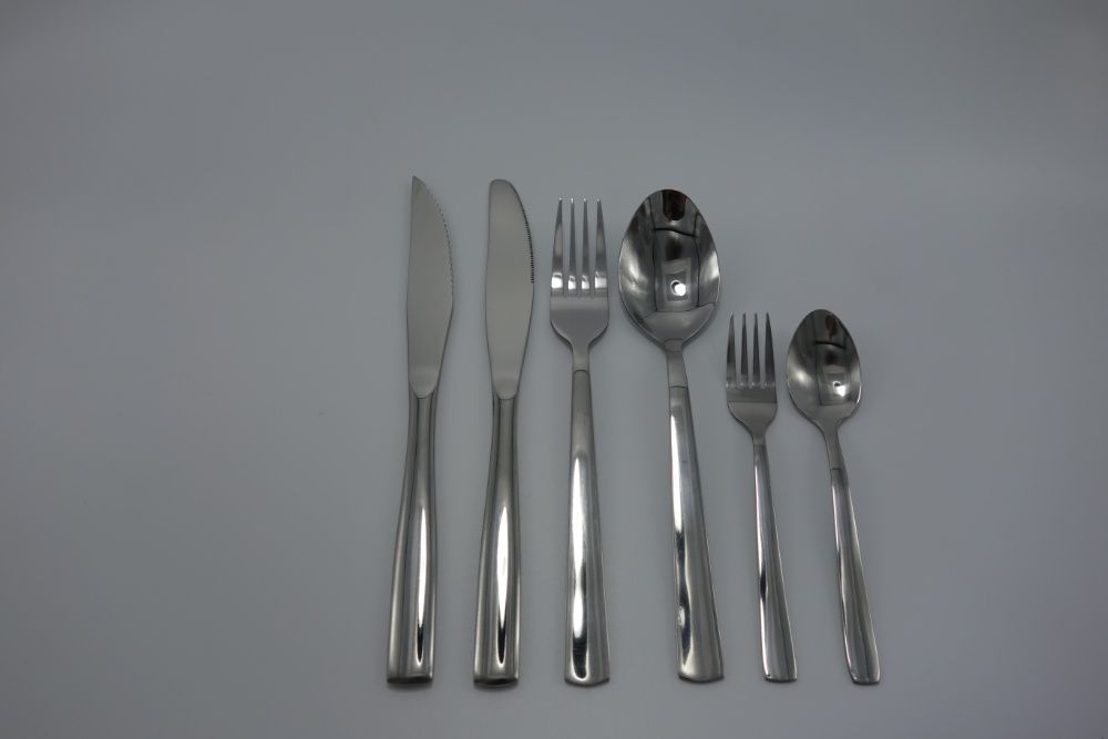 Прибори за хранене на бройка