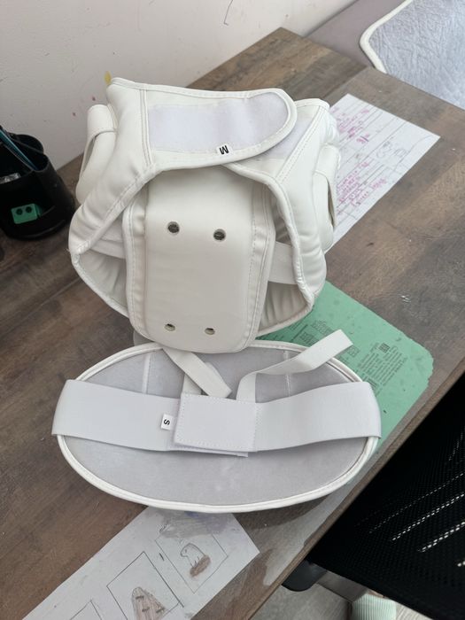 Продам Шлем для каратэ