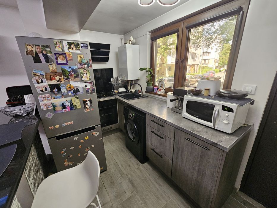 Închiriez apartament Bld.Dorobantilor
