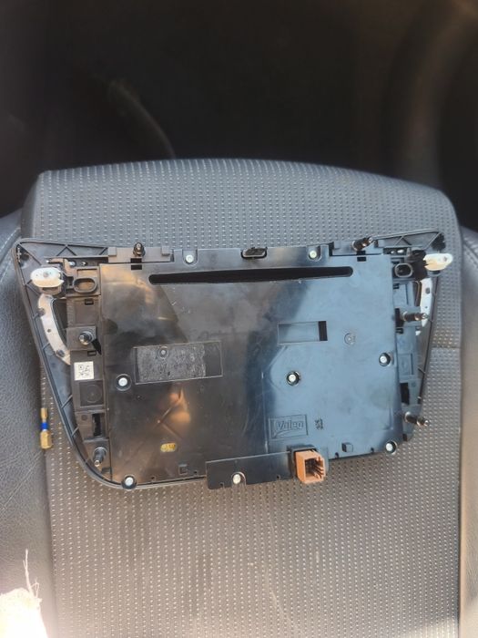 Panou Modul Unitate Navigatie Comenzi Climatronic Peugeot 508  2010-2018 hybrid