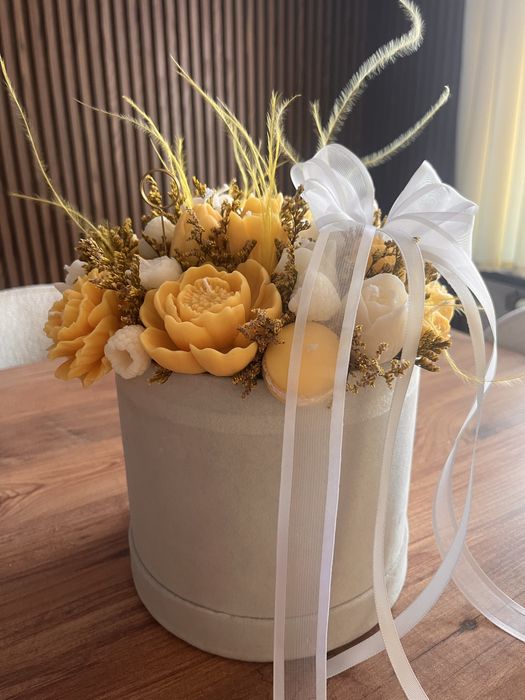 Букет от соеви свещи