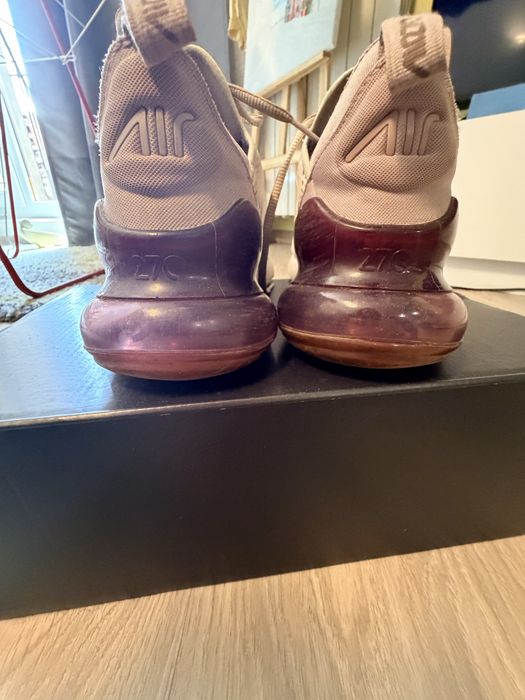 Nike Air Max 270 – номер 39, почти нови