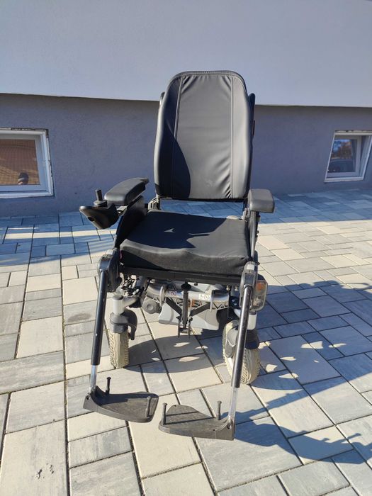 Carucior Scaun electric Invacare 6 km/h