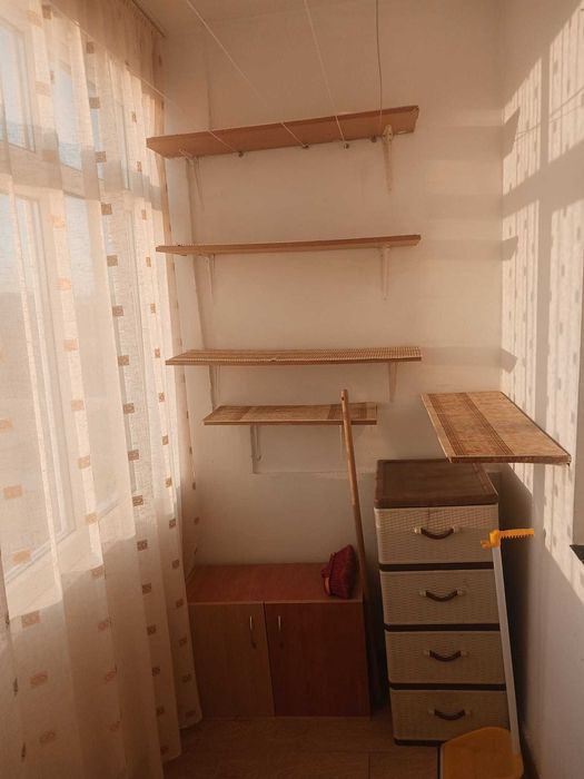 Închiriez apartament doua camere stradal