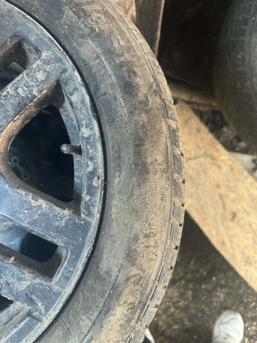 Vând jante 205/55 R16