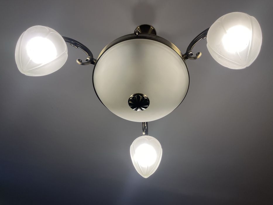 Candelabru lustra bec 2faze