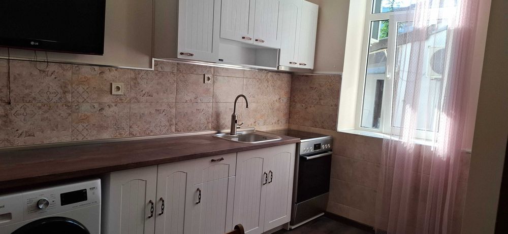 Дава се под наем Двустаен апартамент в Варна, Централна поща - 50 кв.м за 612 € - Снимка #10