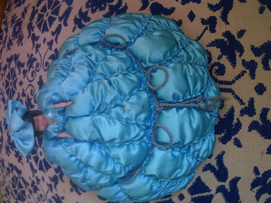 Jucarii de colectie papusi , ursuleti , catei , cocos , ratoiul donald