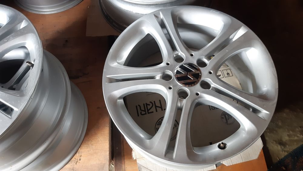 4 jante aliaj  r17 Volkswagen 5x112, Passat, Audi preț 1200 lei setul
