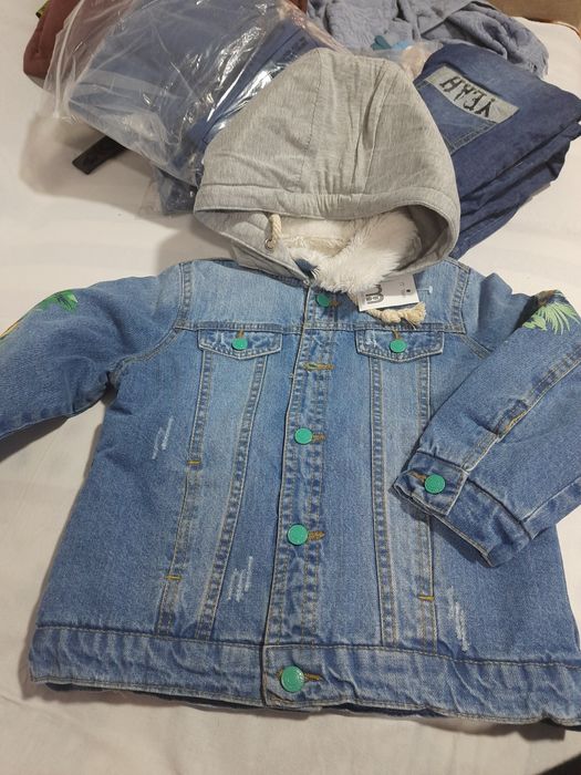 Курточка д/ядевочек