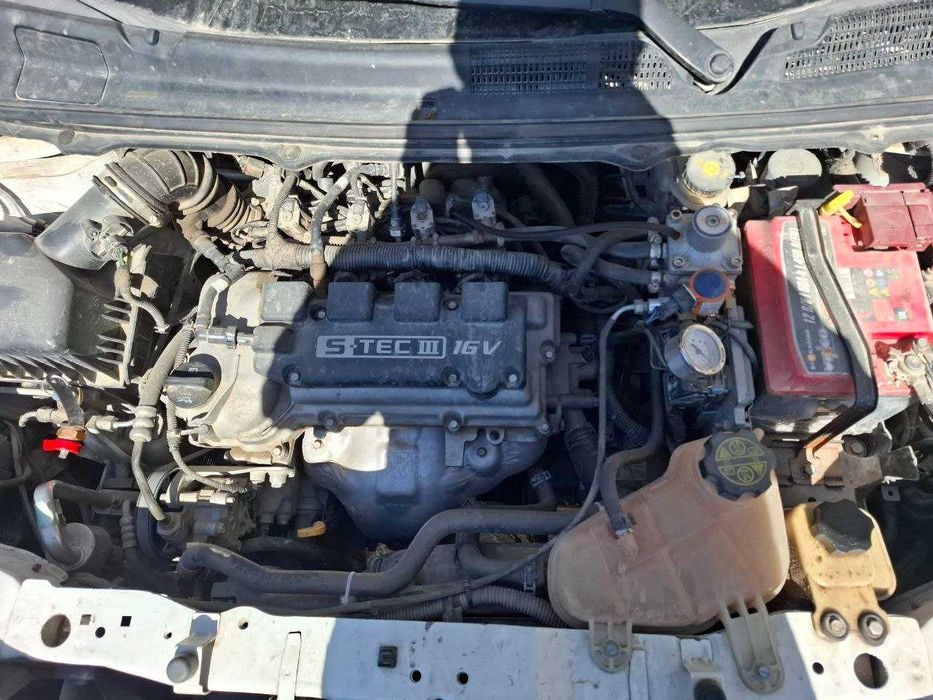 chevrolet cobalt 3 pozi