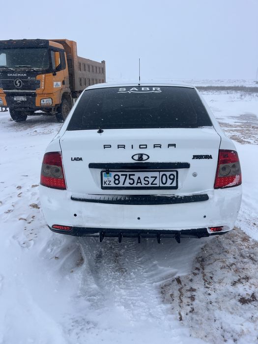 Продам приора 2 люкс