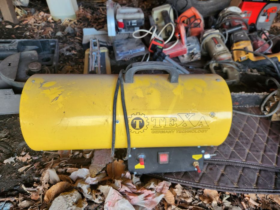 Инструмент строительный