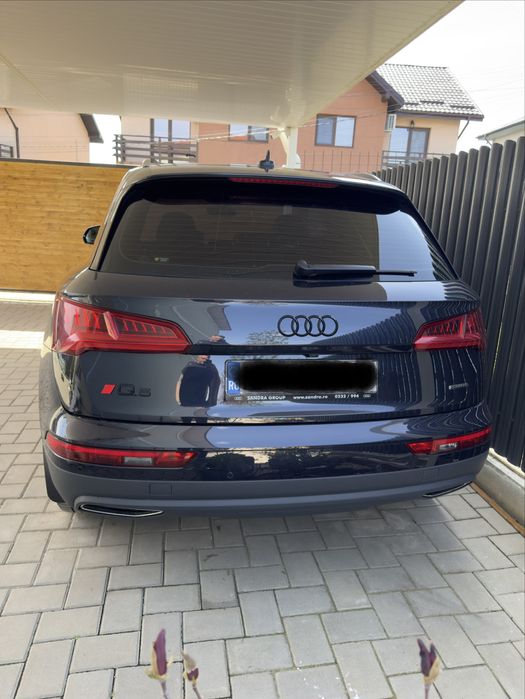 Audi Q5  -72000-!! km-reali