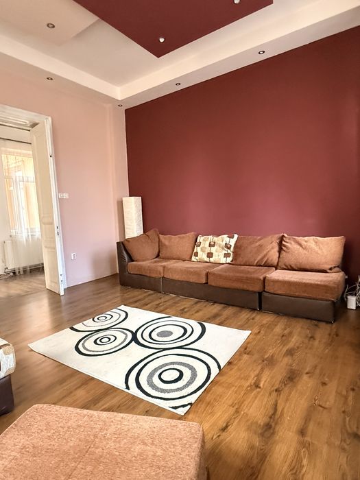Apartament 3 camere in vila interbelica