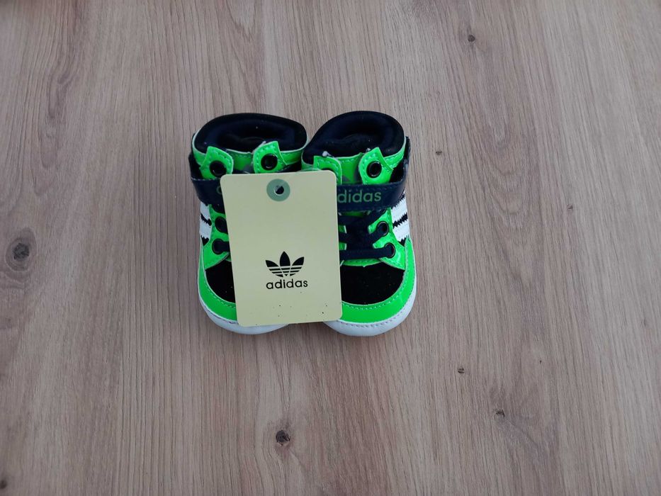 Бебешки маратонки / кецове Fila / Бебешки буйки / обувки Nike / Adidas