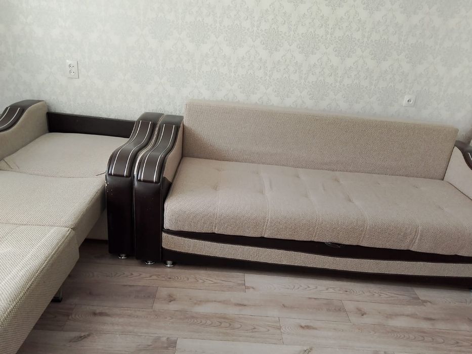 Диван и кресло б/у