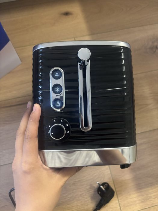 Новый тостер Russell Hobbs