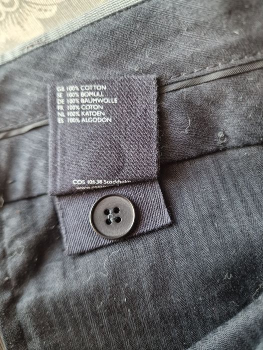 Страхотен дамски  панталон COS  размер 46