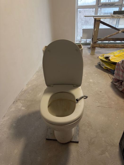 Унитаз строительный