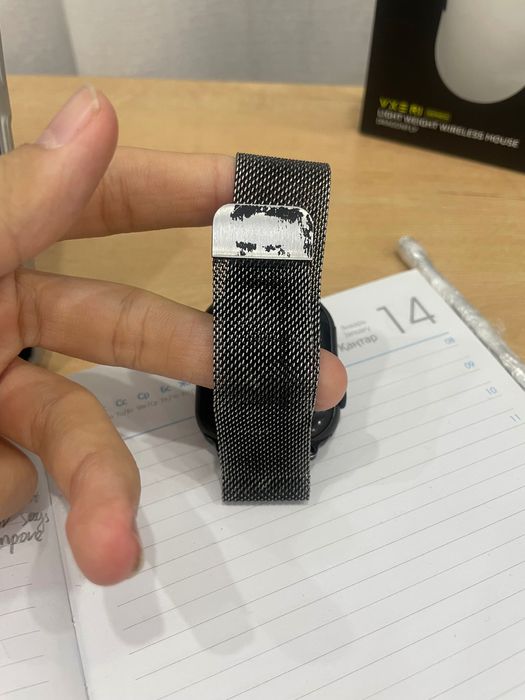 продам электронные часы с экраном