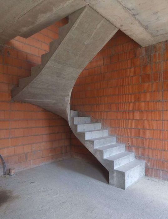 монолитные лестницы, монолитные  лестницы дом