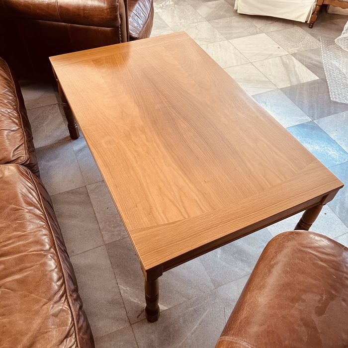 Холна маса от Швеция – масив, класически стил, отлично състояние