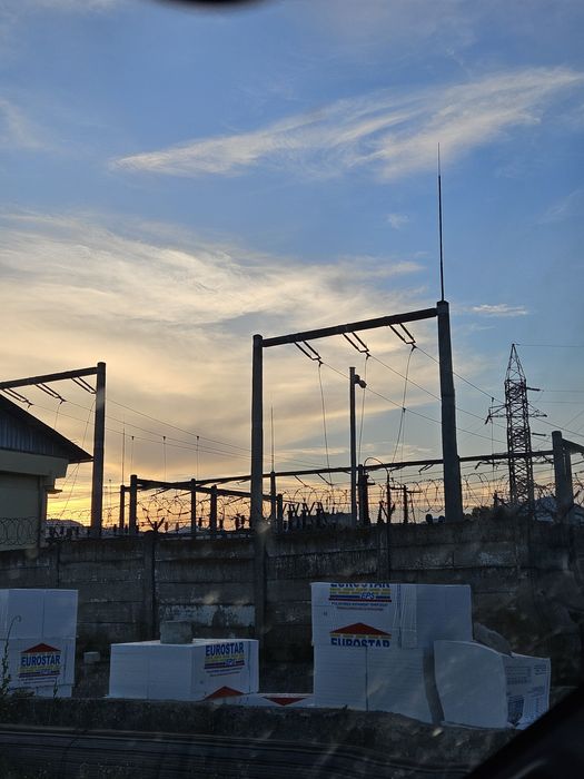 Teren 3,3 ha cu infrastructura energetica - ideal BESS ( stocare baterii ), Data Center, fotovoltaic,  industrie, sere, ferme, vanzare/superficie