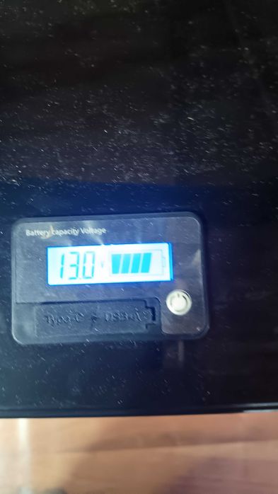 НОВ Тягов акумолатор 12V 180Ah