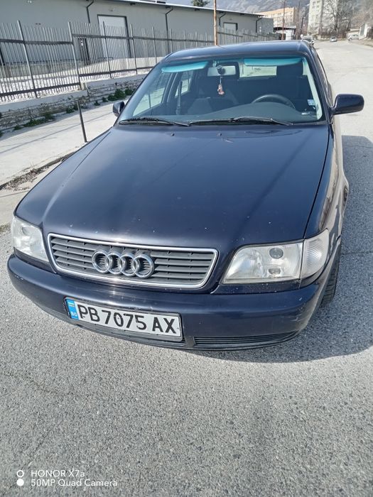 Audi A6 2.0 Бензин  Газ 1900 Евро