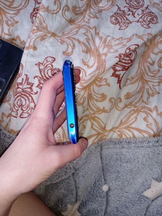 Продам телефоны на запчасти oppo, Redmi 9 A