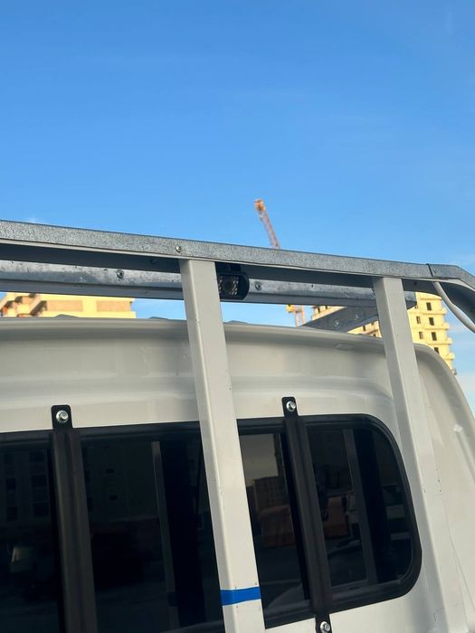 Avtomashinani online kuzatish uchun kameralar va GPS bor. Arzon narxda