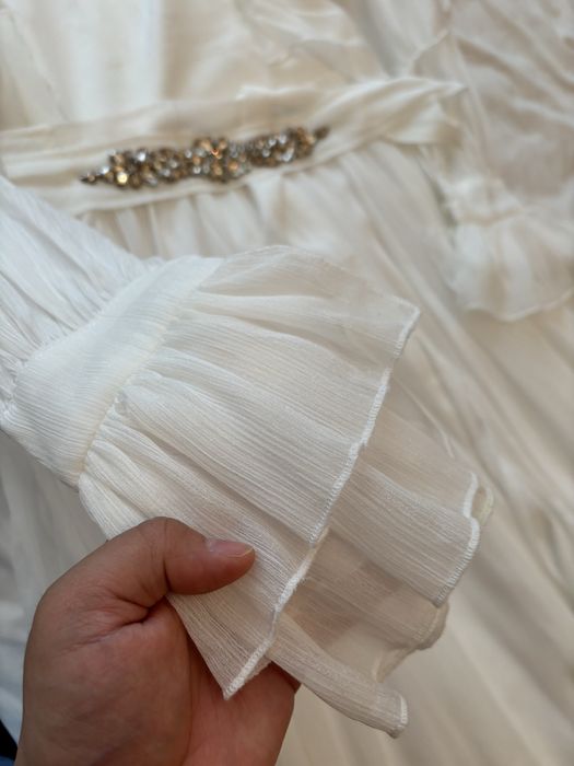 Платье белый со стразами