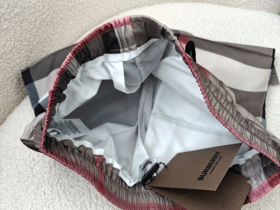 Burberry Shorts | Pantaloni scurți Burberry | M |