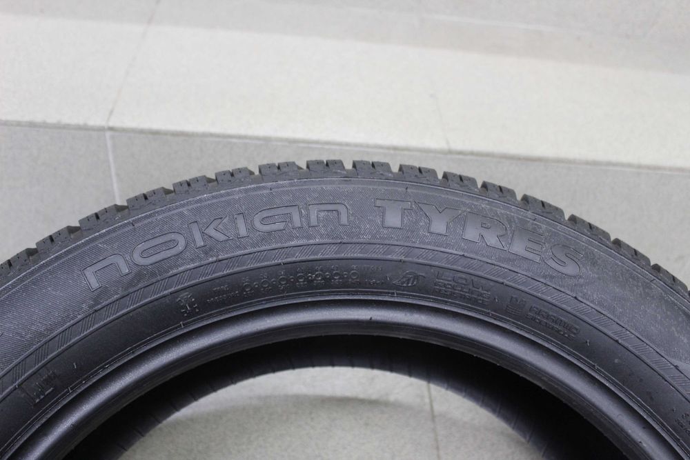235/55-19 Nokian нова зимна гума