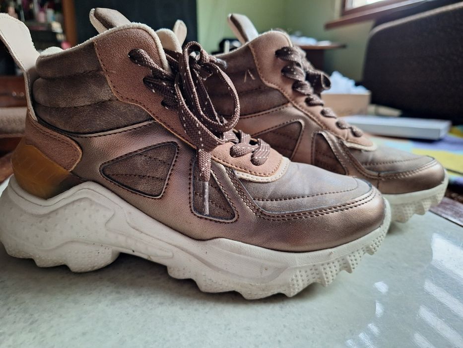 Runners Antilopa ANT-202, Кафяв