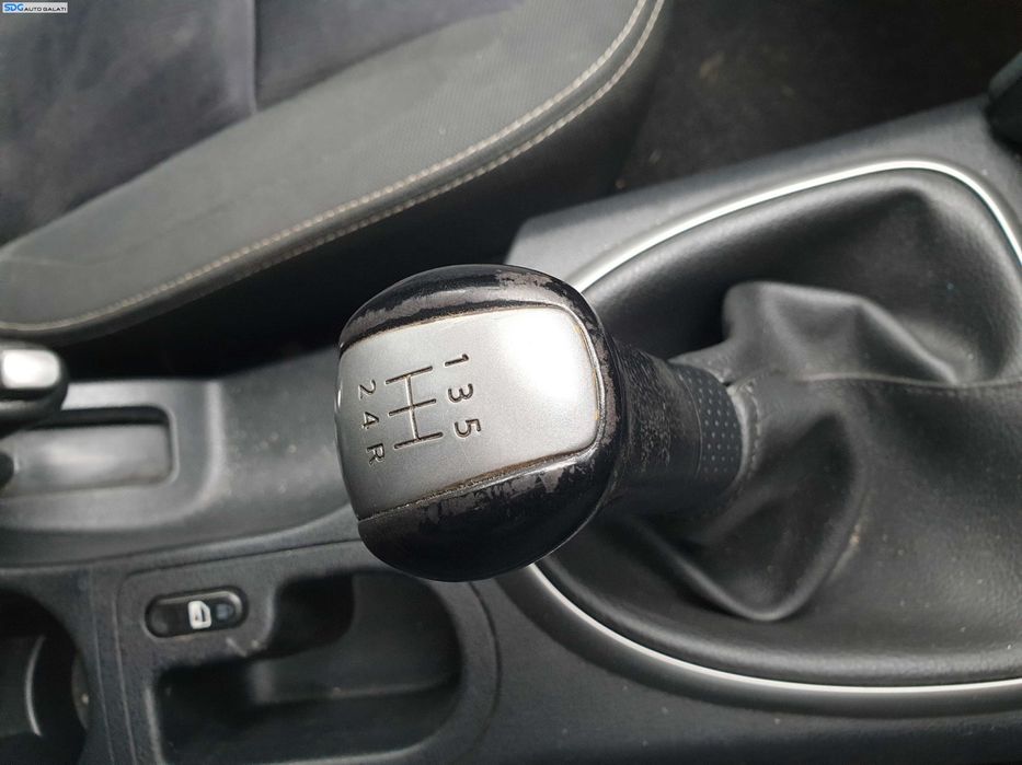 Nuca cu Manson Piele Cutie Viteze 5 Trepte cu Uzura Nissan Qashqai J10 2007 - 2013 [K8876]