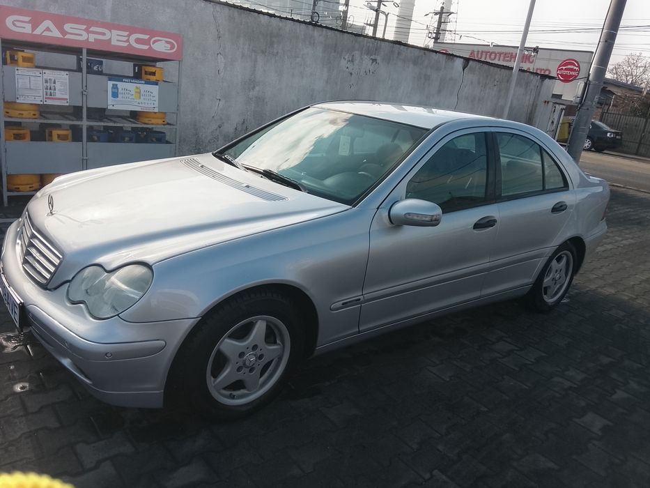 Vând Mercedes Benz kompresor