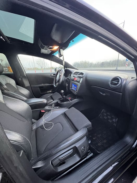 Seat Leon FR 2.0TDi manual 260hp