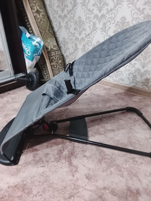 Продам Шезлонг для малышей