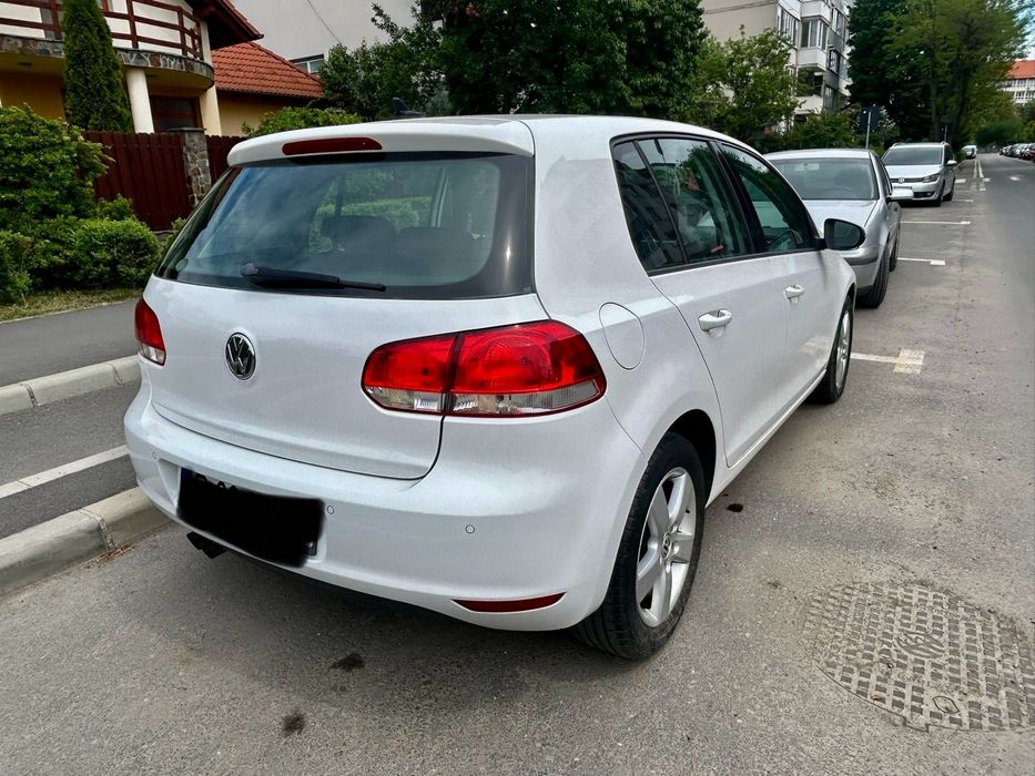 VOLKSWAGEN Golf 2012 — imagine 2