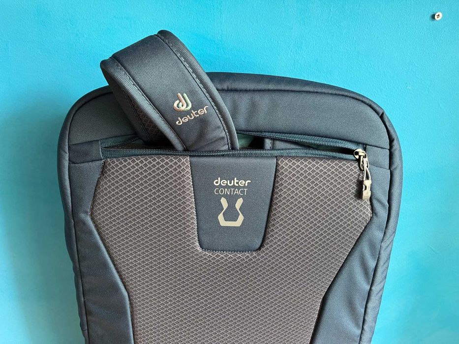 Раница Deuter Aviant Carry On 28 в размер за ръчен багаж за самолет