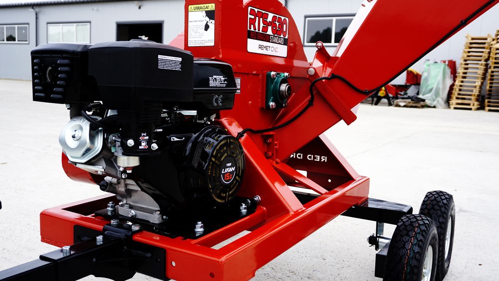 Tocător crengi benzina RTS 630