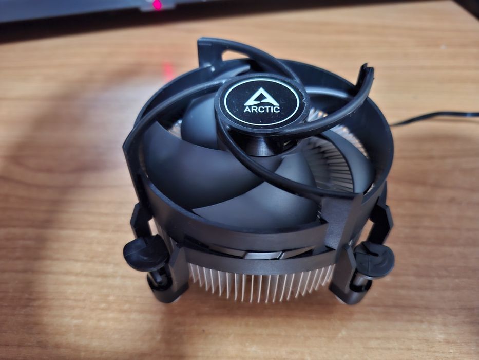Cooler procesor aer Arctic AC Alpine 17 CO