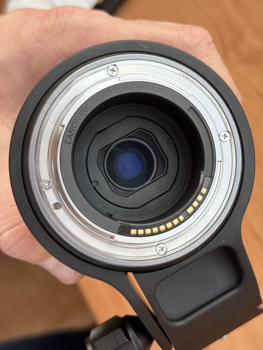 Обективи Canon RF