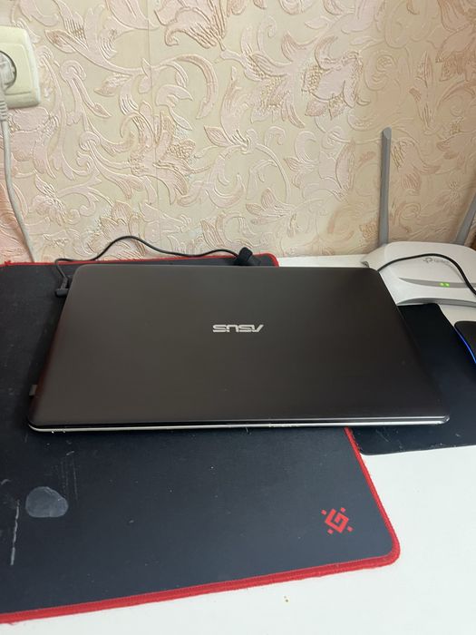 Продам ноутбук ASUS