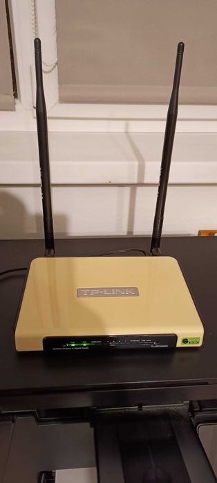 Router TP-Link TL-WR1042ND, Gigabit, 1xWAN, 4xLAN, 300Mbps, USB, FTP
