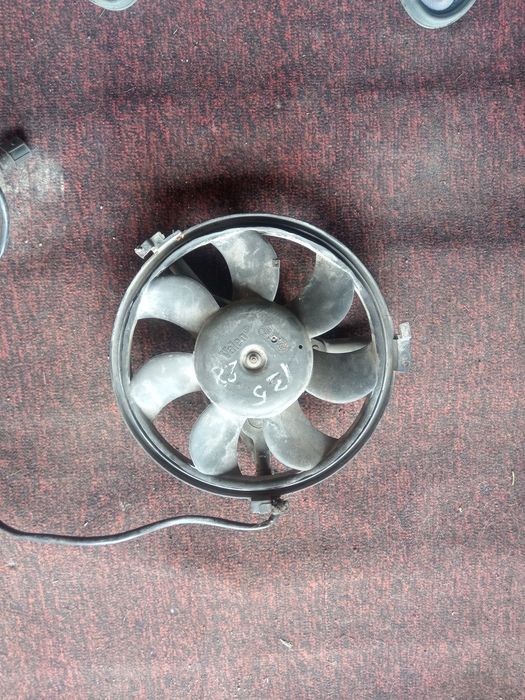 Продам запчасти на ауди а6 с5.