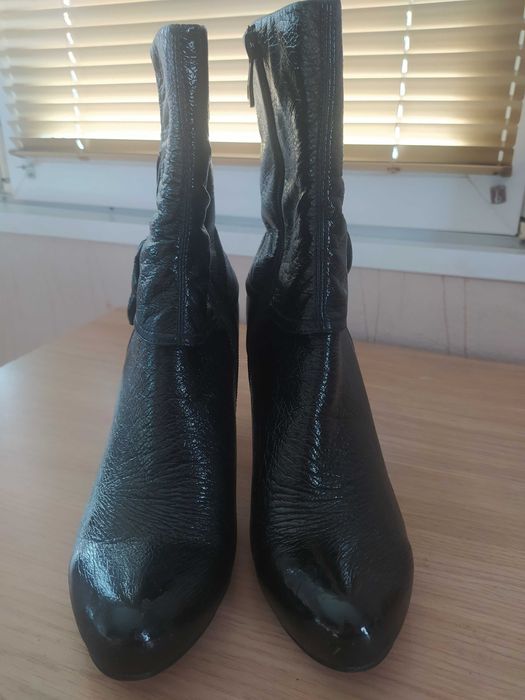Дамски Боти в Черно размери 39 и 40