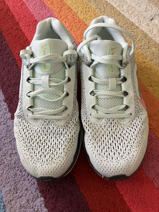 Дамски маратонки NIKE Winflo 11